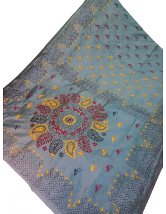 Women's Hand Woven Kantha...