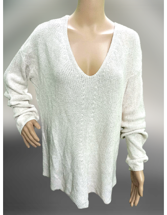 White V-Neck Winter Top